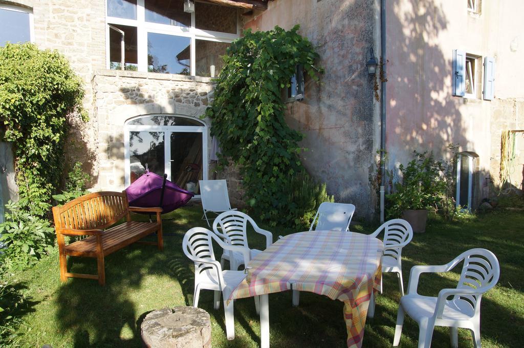 Le Grand Noe Bed & Breakfast Roisey ภายนอก รูปภาพ