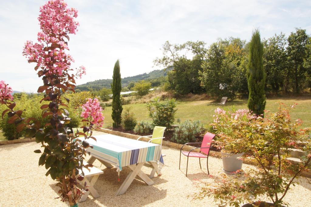 Le Grand Noe Bed & Breakfast Roisey ภายนอก รูปภาพ