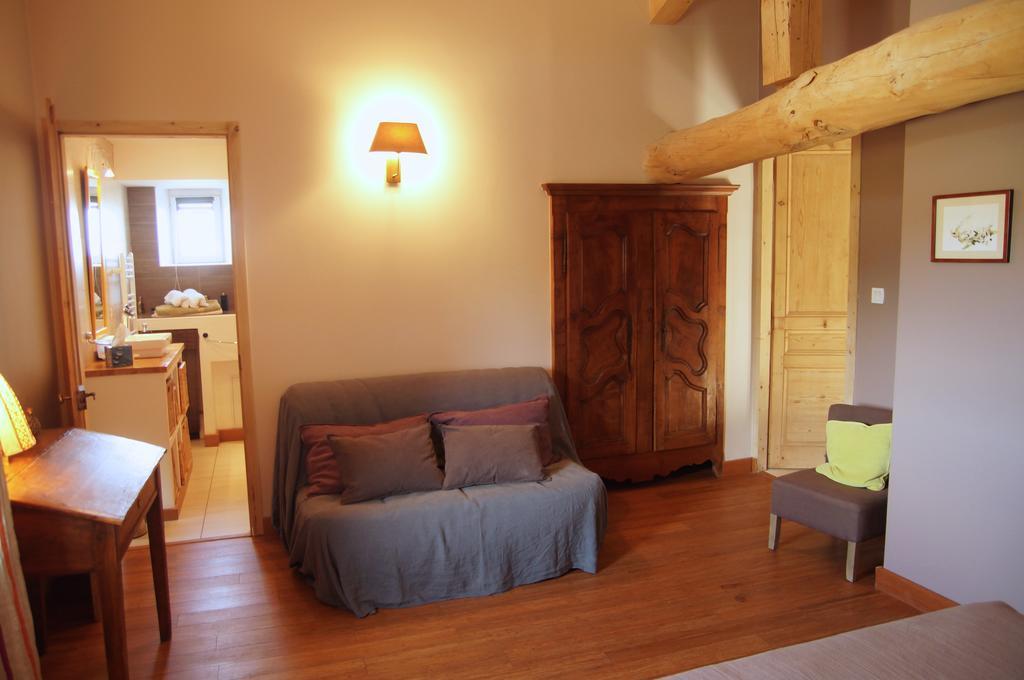 Le Grand Noe Bed & Breakfast Roisey ภายนอก รูปภาพ